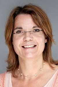 2. Vizepräsidentin Dr. Andrea Wüstenhagen 2. Vizepräsidentin Dr. Andrea Wüstenhagen